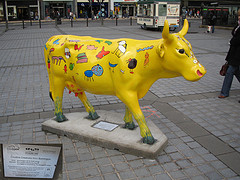 No 25 Creative Creatures from Bonnington at Edinburgh Cow Parade 2006