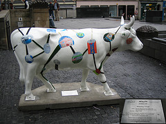 No 11 Amazing Things at Edinburgh Cow Parade 2006