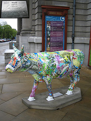 No 29 Urbantrude at Edinburgh Cow Parade 2006
