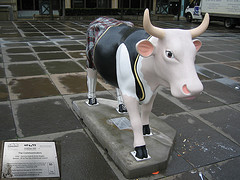 No 93 The Commoonicators at Edinburgh Cow Parade 2006