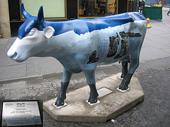 No 81 Pastures New at Edinburgh Cow Parade 2006